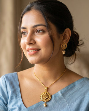Murlidhar Necklace Set