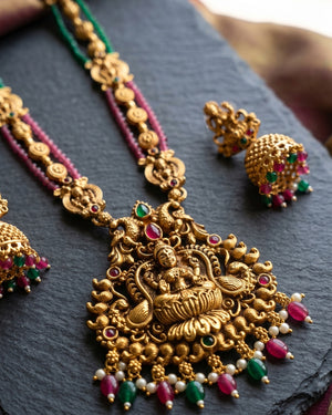 Kamala Necklace Set