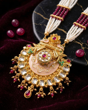 Ratnavali Necklace Set