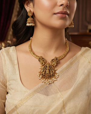 Aishwarya Necklace Set