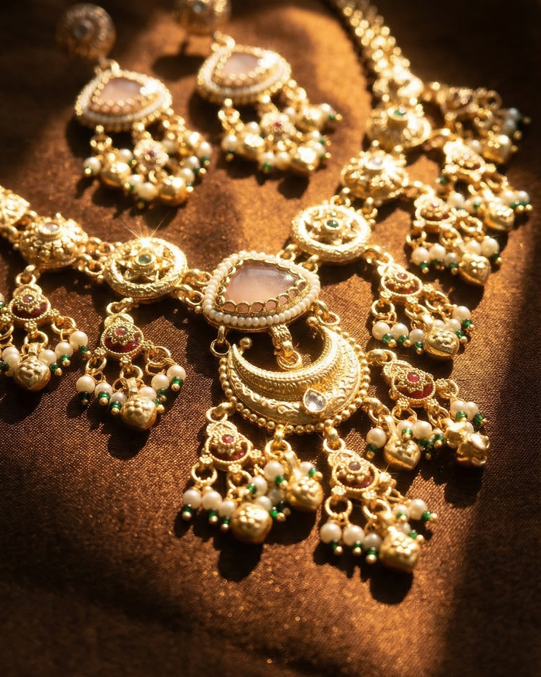 The Chandni Necklace Set (Pink)