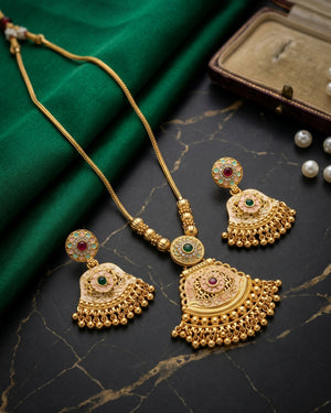 Surya Pankhi Necklace Set
