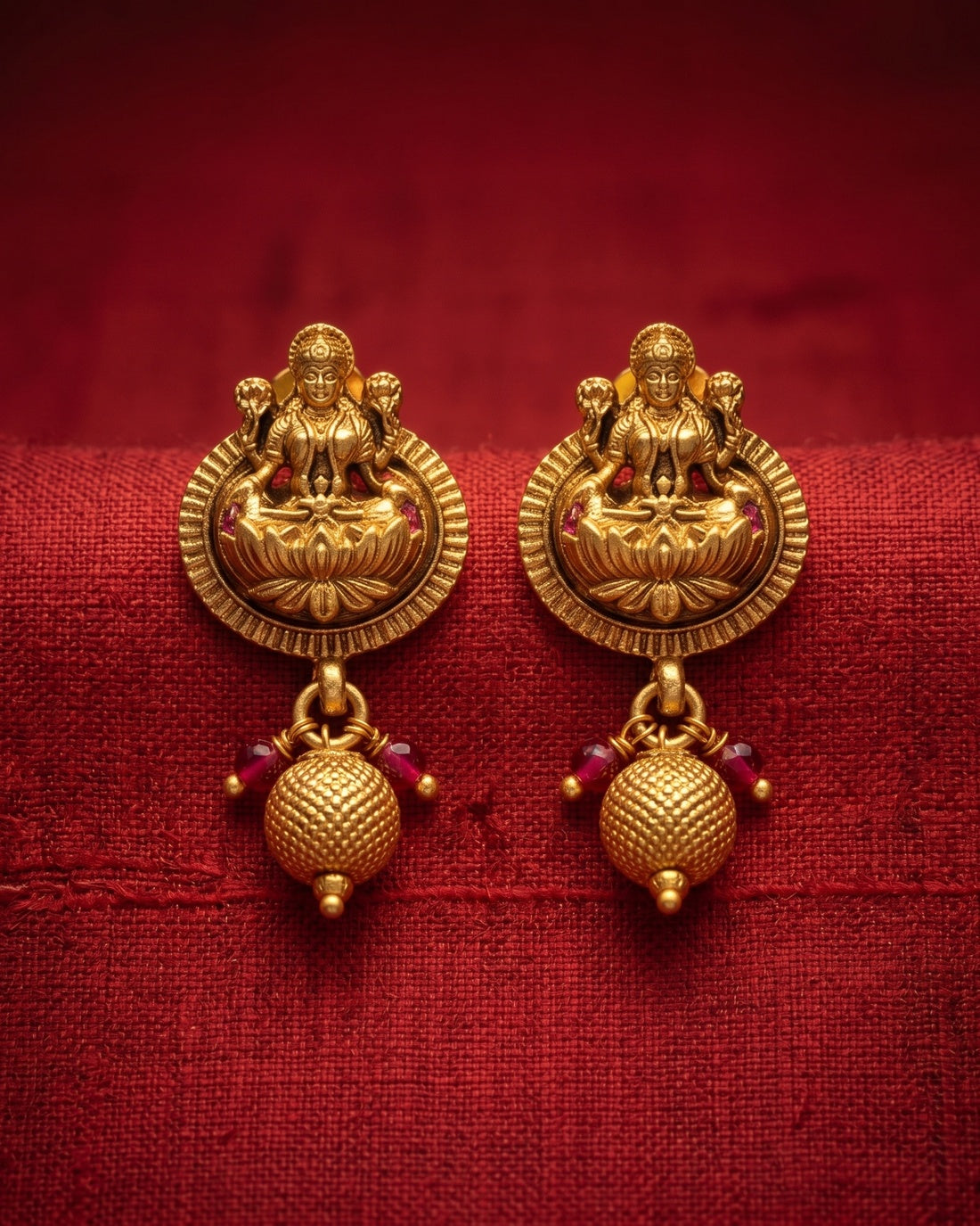 Kamalasana Necklace Set