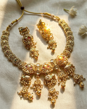 Gajshree Necklace Set