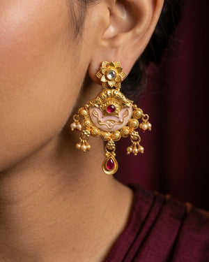 Ratnavali Necklace Set