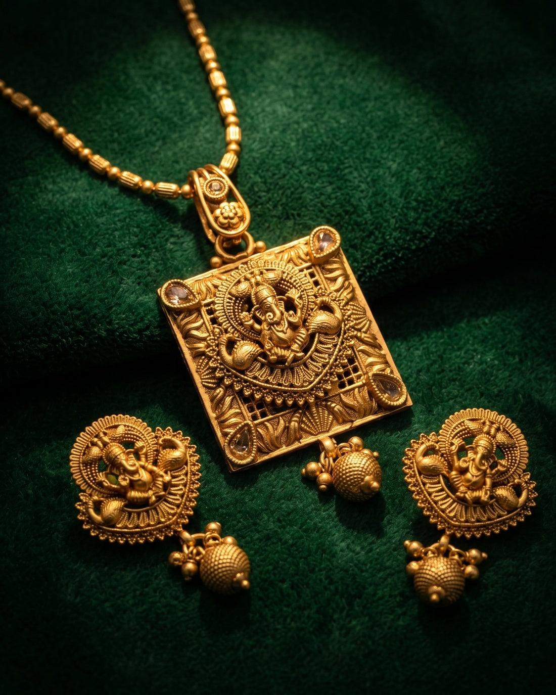 Siddhi Necklace Set
