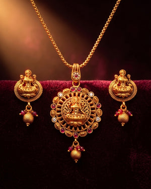 Kamalasana Necklace Set