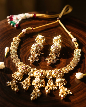 Gajshree Necklace Set