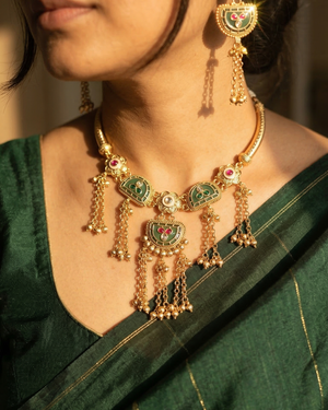 Gulnaar Tassel Necklace (Light Green)