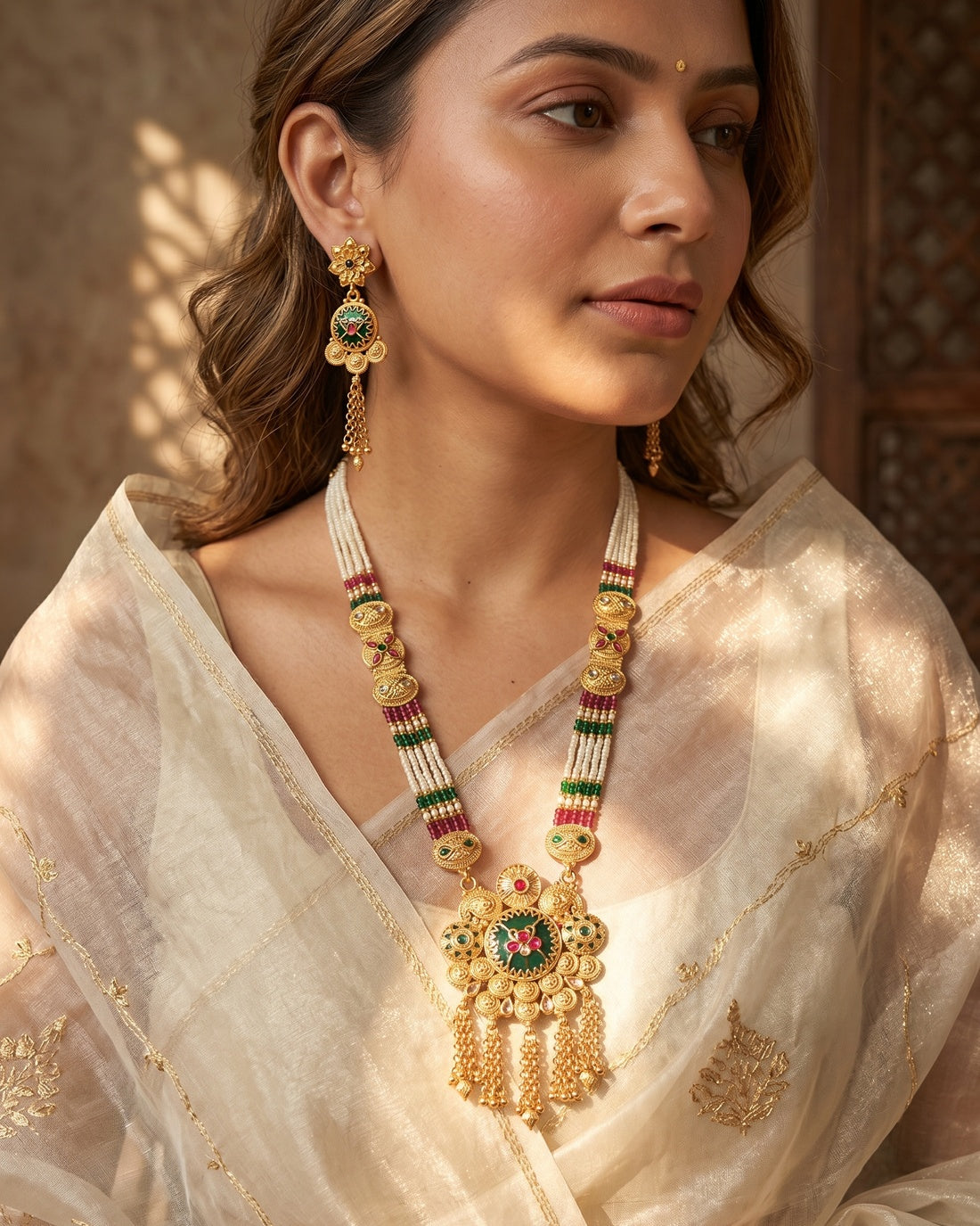 Madhu Necklace Set