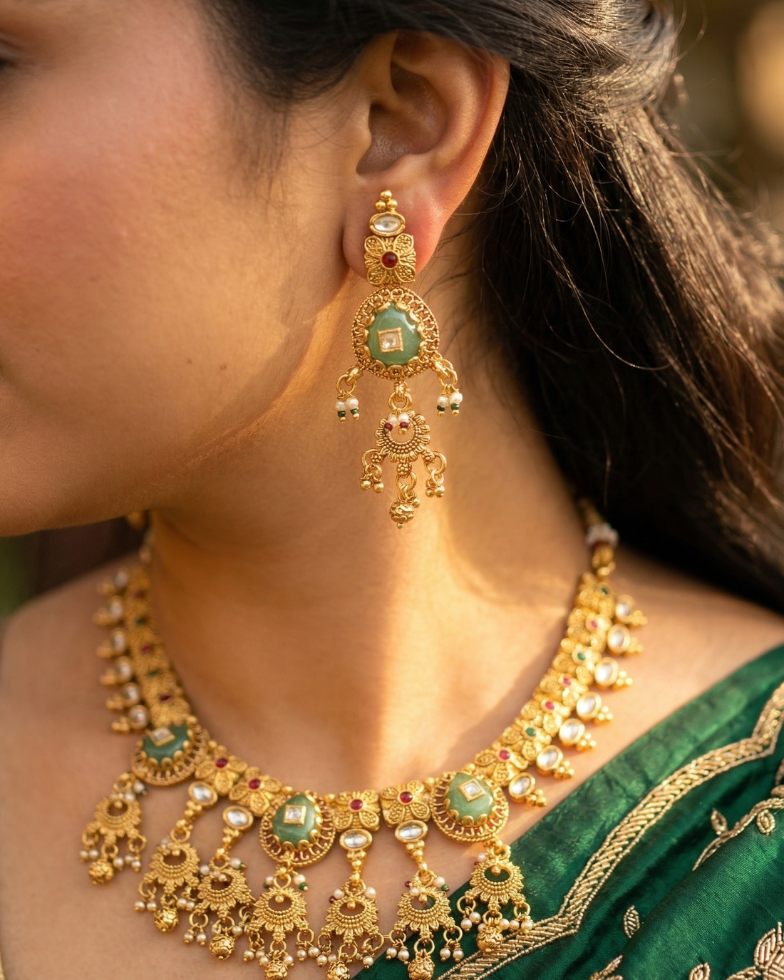 Mrinalini Necklace Set (Green)