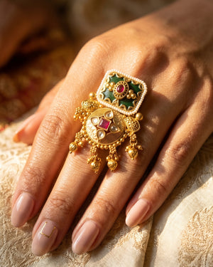 Shahi Panna Durbar Ring