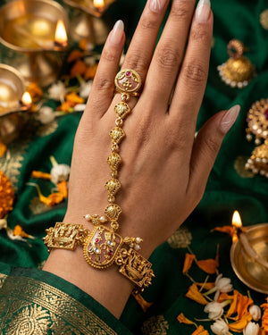 Rani Mahal Paan Haath Phool