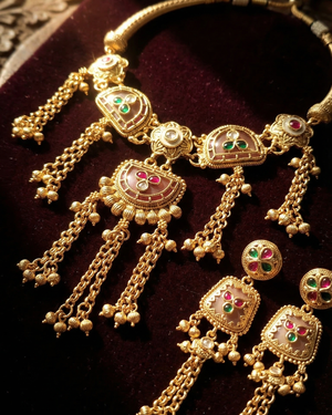Gulnaar Tassel Necklace (Pink)